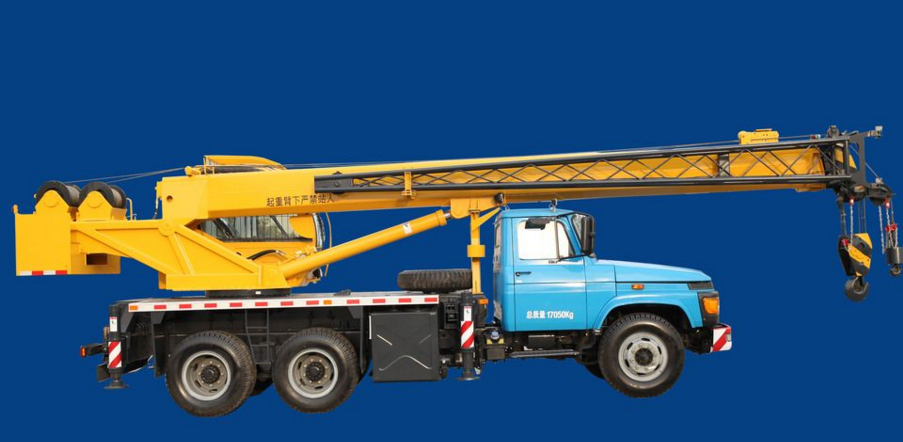 北京大件吊裝公司分析:汽車起重機(jī)報(bào)廢的有關(guān)問題 如同轎車一樣,汽車起重機(jī)也有強(qiáng)制報(bào)廢標(biāo)準(zhǔn)。根據(jù)我國《汽車報(bào)廢標(biāo)準(zhǔn)》第二條規(guī)定,吊車的使用年限為15年。但是規(guī)定又規(guī)定,如果吊車、鉆機(jī)等專項(xiàng)車,可以在報(bào)廢之后申請延長五年的使用期限。通常來說,如果是運(yùn)營用途的吊車,使用接近20年,也幾乎無法使用了,就是不強(qiáng)制報(bào)廢,使用者也會(huì)棄之不用。 但是,這是不是說所有的汽車起重機(jī)都可以使用15年左右呢?不是這樣的。 汽車起重機(jī)需要每年進(jìn)行年檢,只有年檢通過的汽車起重機(jī),才能被繼續(xù)使用。一般來說,汽車起重機(jī)使用8年左右,因?yàn)楦黝惲悴考膿p壞,年檢不通過的概率很大,此時(shí),用戶如果更換各類零部件,成本也會(huì)很高,所以,用戶一般會(huì)在使用不到8年的時(shí)候,就對起重機(jī)進(jìn)行了報(bào)廢處理。 另外,我國新出臺(tái)的一些污染治理政策,也會(huì)影響到汽車起重機(jī)的報(bào)廢。 例如,在2014年左右,我國就出臺(tái)了有關(guān)“黃標(biāo)車淘汰”的政策。根據(jù)在該政策,排放水平 低于國Ⅰ排放標(biāo)準(zhǔn)的汽油車和國Ⅲ排放標(biāo)準(zhǔn)的柴油車需要在2015年左右進(jìn)行全部淘汰。這也就是說在2005年之前生產(chǎn)的黃標(biāo)車需要被“報(bào)廢”。根據(jù)北京起重吊裝公司統(tǒng)計(jì),目前我國使用低排放標(biāo)準(zhǔn)的柴油汽車起重機(jī)數(shù)量約為5萬臺(tái)左右,這些車輛可能需要淘汰,如果繼續(xù)使用,也不會(huì)通過車管所的年檢。 不過,對于淘汰“黃標(biāo)車”,國家有相應(yīng)的補(bǔ)助政策,沒有到達(dá)報(bào)廢年限的汽車起重機(jī)提前報(bào)廢,國家財(cái)政會(huì)給予一定的財(cái)政補(bǔ)償。如果不想提前報(bào)廢,可以加裝排放處理設(shè)備,經(jīng)檢驗(yàn)排放達(dá)標(biāo),可以獲得綠標(biāo),繼續(xù)使用。不過,根據(jù)北京蘇安觀察,后一種辦法目前較少被應(yīng)用。 對于擁有大量汽車起重機(jī)的北京大件吊裝公司來說,也需要了解一些有關(guān)起重機(jī)報(bào)廢的政策,這樣可以利用政策,節(jié)省公司運(yùn)營成本。